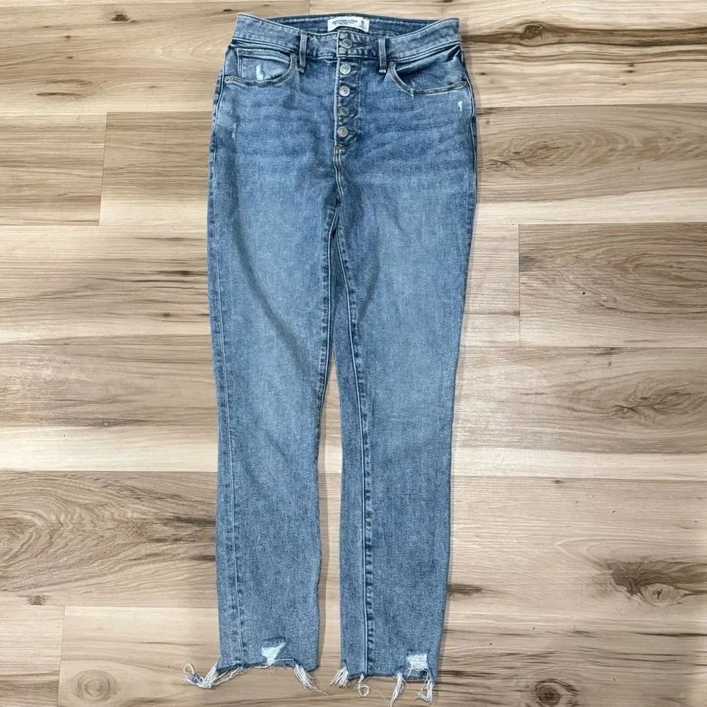 Abercrombie and Fitch The Super Skinny Ankle High Rise Jeans Women’s 26/2